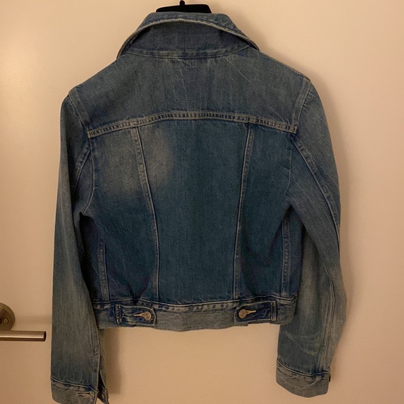 Classic Levi’s cropped denim jacket - Picture 3 of 7